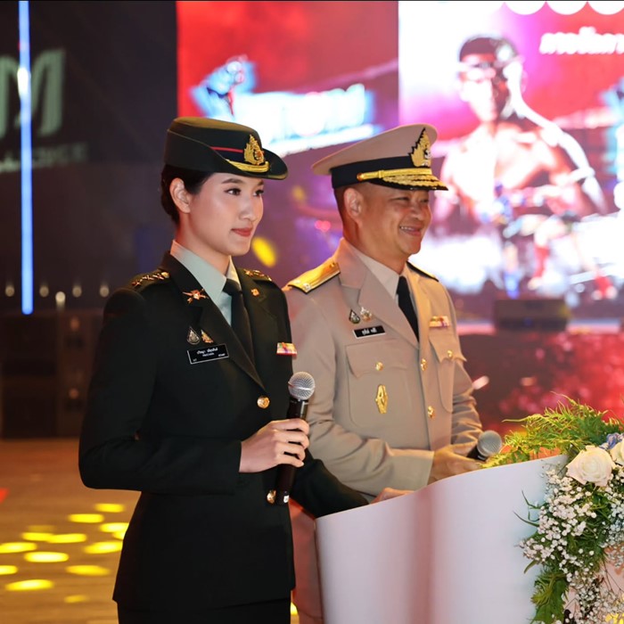  ผู้กองอะตอม ร้อยเอกหญิง ปวิชญา วลีสุขสันต์ 