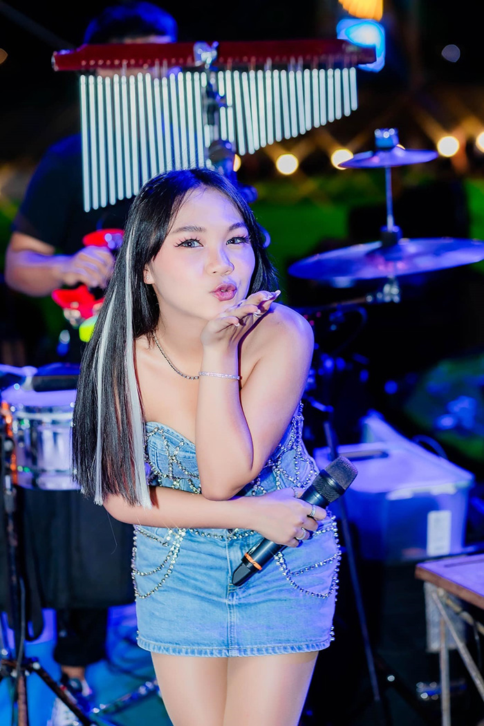ลิลลี่ ได้หมดถ้าสดชื่น