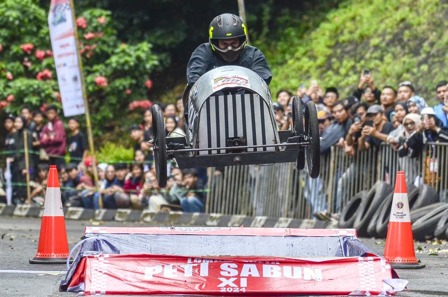 แข่งรถไร้เครื่องยนต์