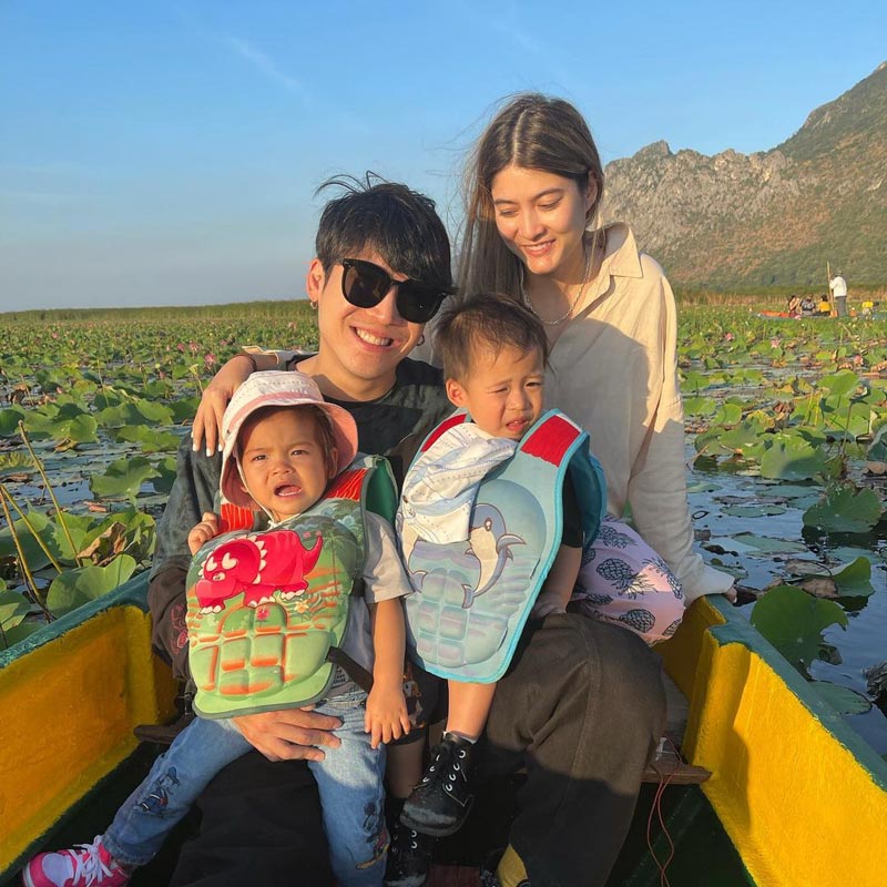 ป๊อก มาร์กี้ มีก้า มีญ่า