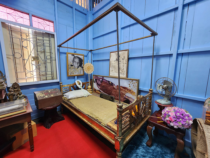 พระอุเชนทร์ วัดสวนขัน