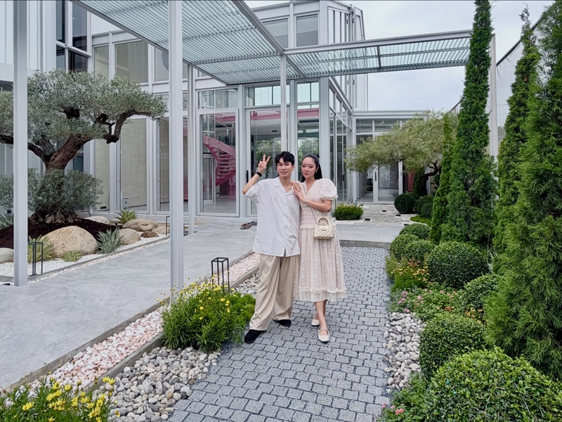 บ้านแก้มบุ๋ม พีท