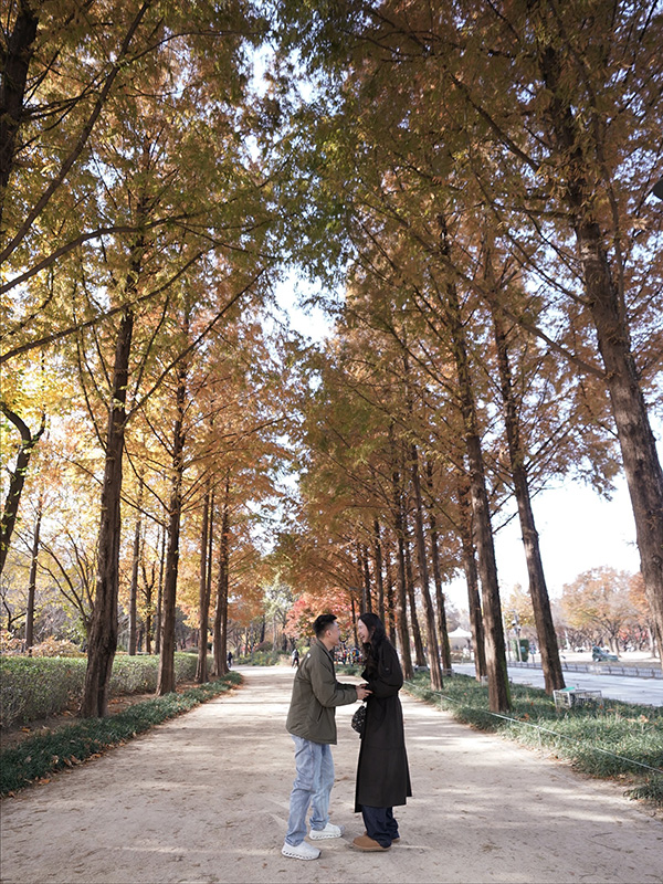 บุ๊ค วงโอลีฟส์ ถูกแฟนหนุ่มขอแต่งงานที่เกาหลี