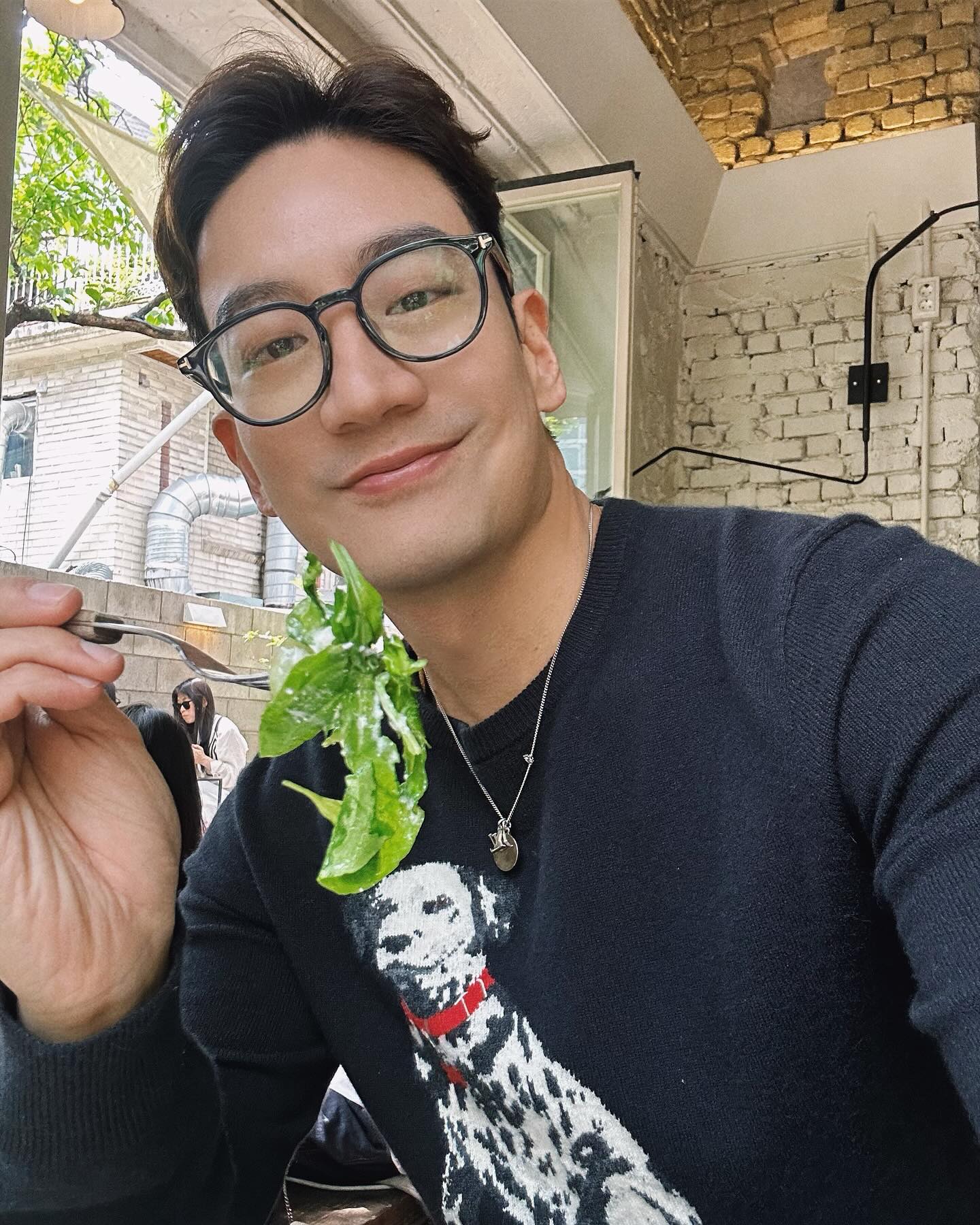 หมอโอ๊ค สมิทธิ์