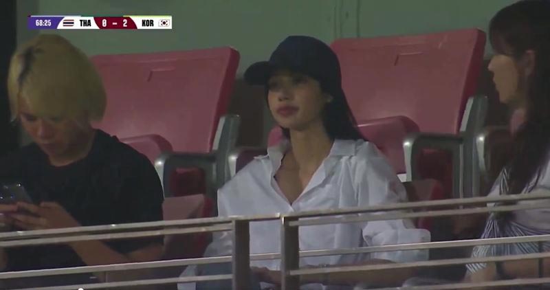 ลิซ่า BLACKPINK