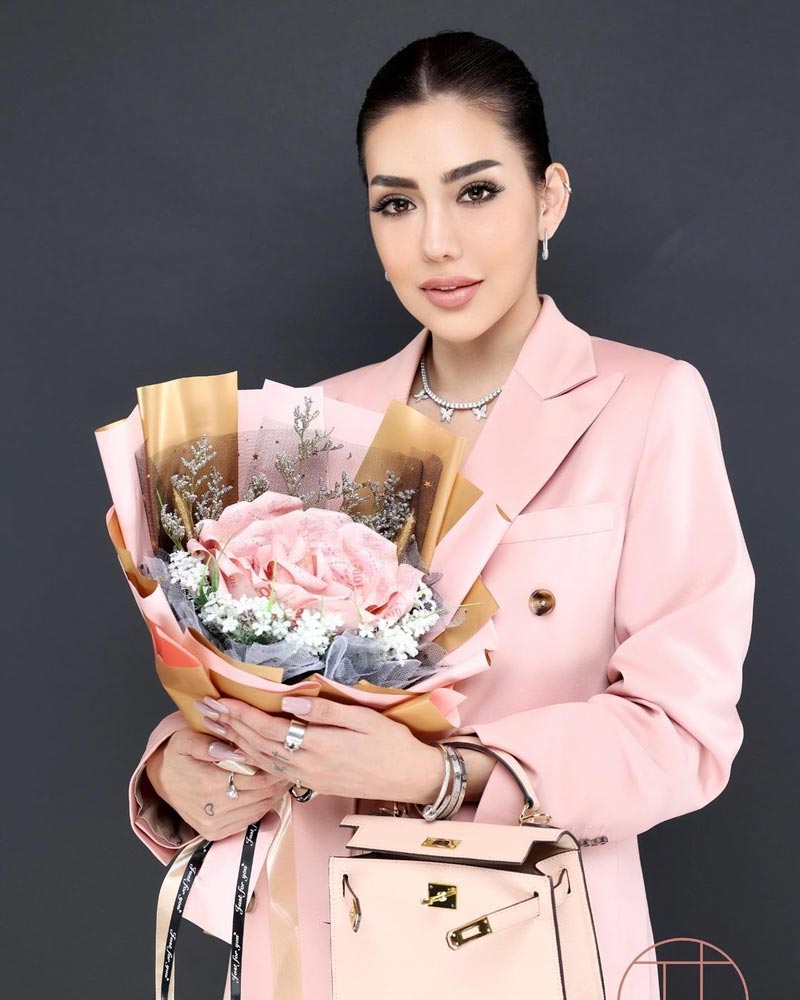 เบล บุษญา