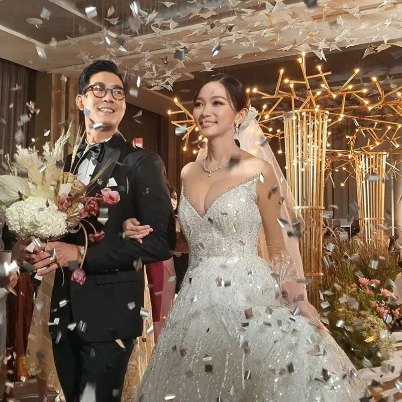 งานแต่ง เวียร์ วิกกี้