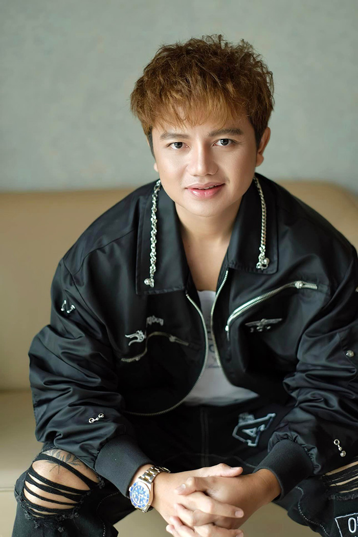 ครูไพบูลย์ แสงเดือน