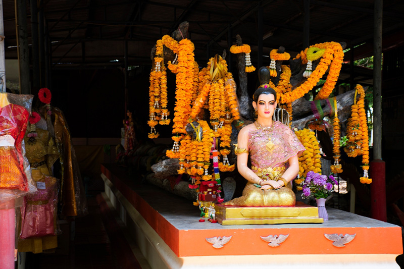 วัดดอนขนาก