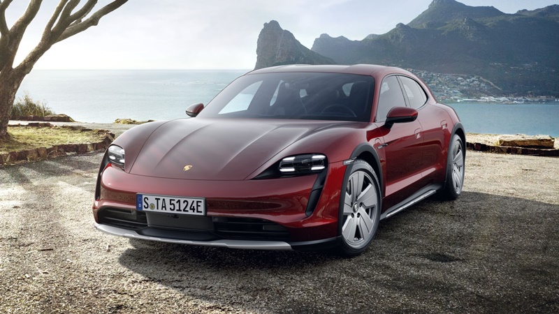 Porsche Taycan Cross Turismo