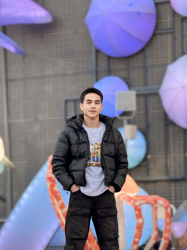 ยิว ฉัตรมงคล