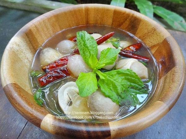 ต้มเห็ดสมุนไพร