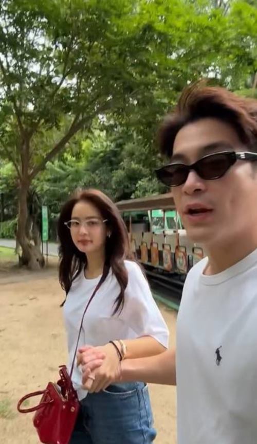 โบว์ อาเล็ก