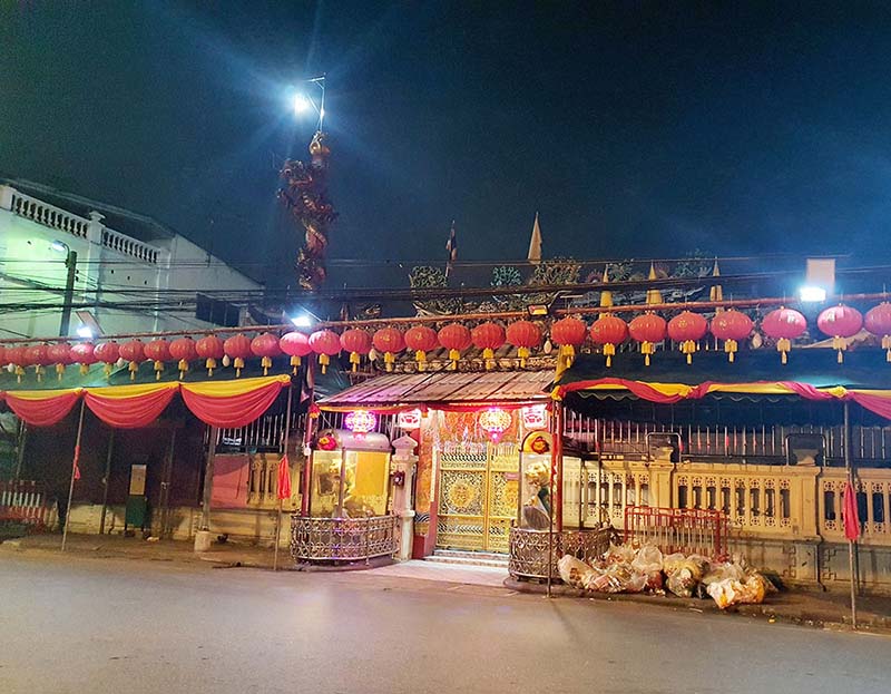 ศาลเจ้าพ่อเสือ เสาชิงช้า ไหว้ บูชา ขอพรปีใหม่ 2567 แก้ปีชง