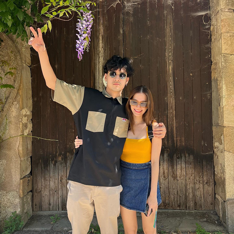 วี วิโอเลต 