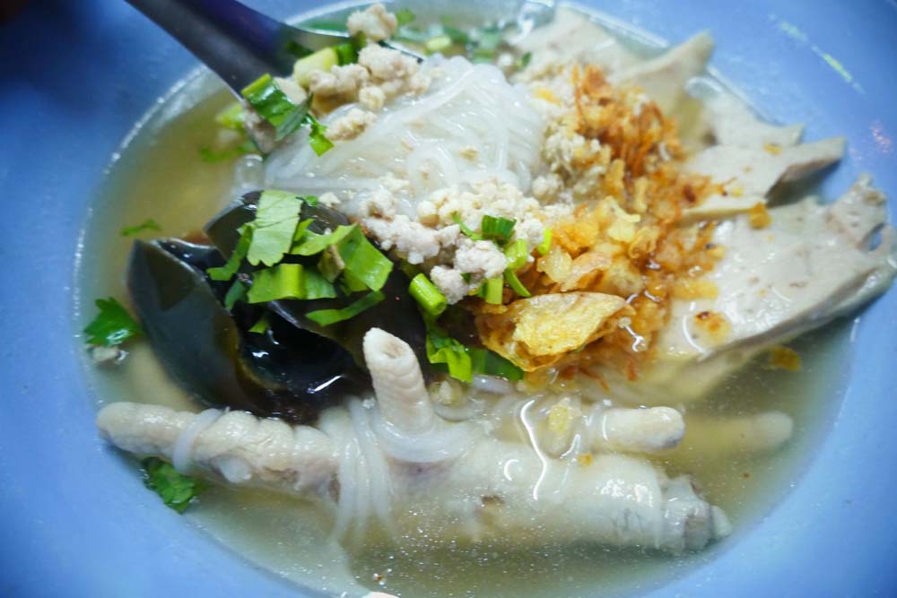 เที่ยวสกลนคร