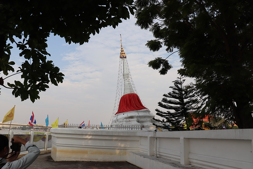 วัดปรมัยยิกาวาสวรวิหาร