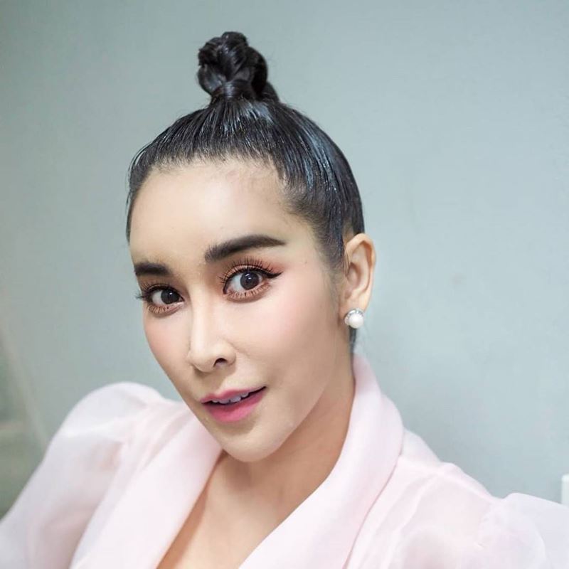 ใหม่ สุคนธวา