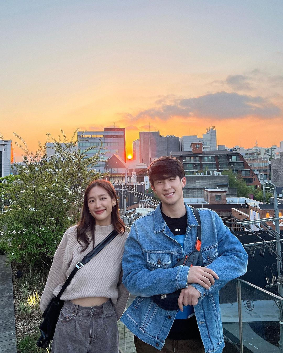  เจมส์ มาร์ - พาย รินรดา