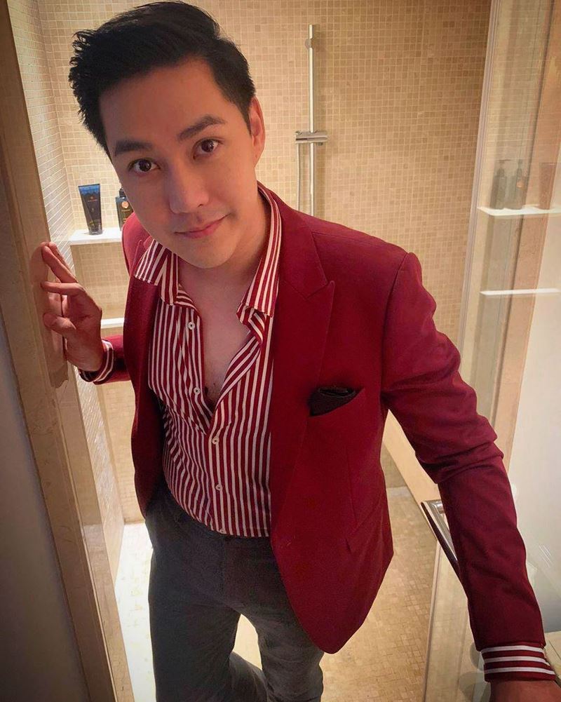 แอมป์ พีรวัศ