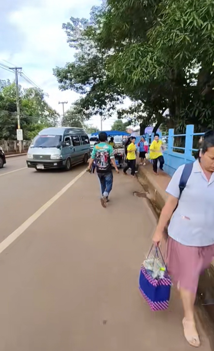 รถโรงเรียน