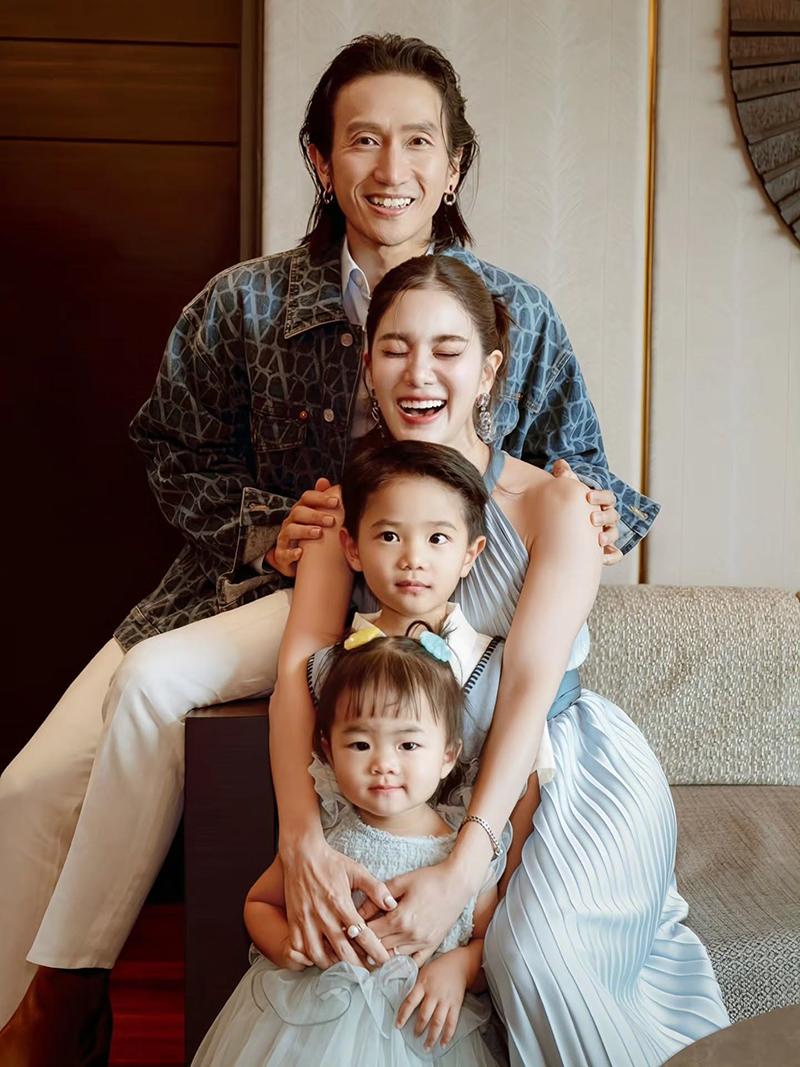 ก้อย รัชวิน เซ็กซี่เต็มตาในชุดชั้นใน