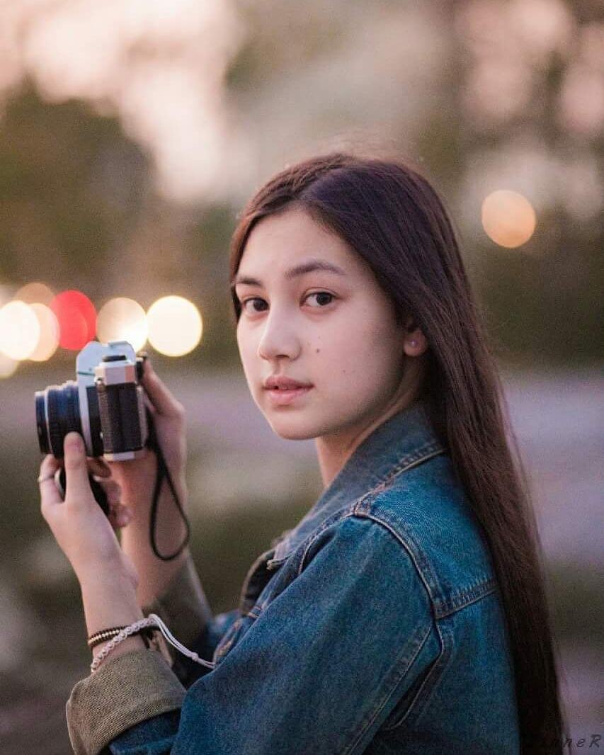 คลอดีน อทิตยา