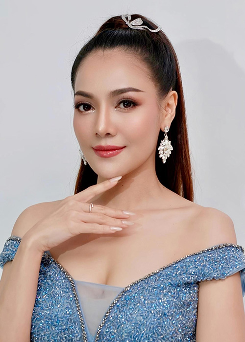 เอม รมิดา เปิดประวัตินักร้องลูกทุ่งสาวสวย หวานใจของ แจ๊ค ธนพล