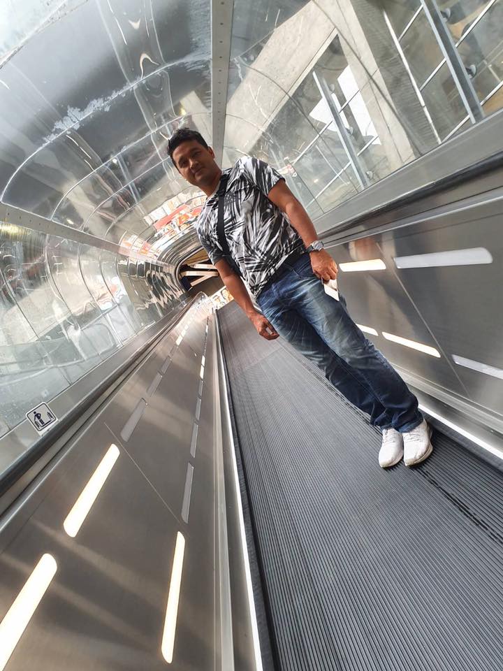 จุ๊บ วงเอาท์