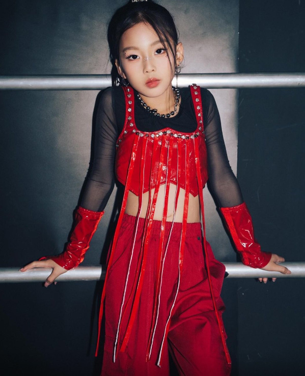 น้องเป่าเปา โตแล้วออร่าพุ่งแรง โชว์สเต็ปแดนซ์สุดปัง สวยถอดแบบ แม่กุ๊บกิ๊บ เป๊ะ !