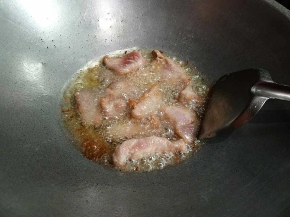 หมูทอดน้ำปลา