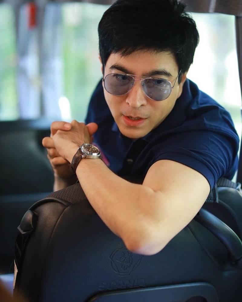 แซม ยุรนันท์