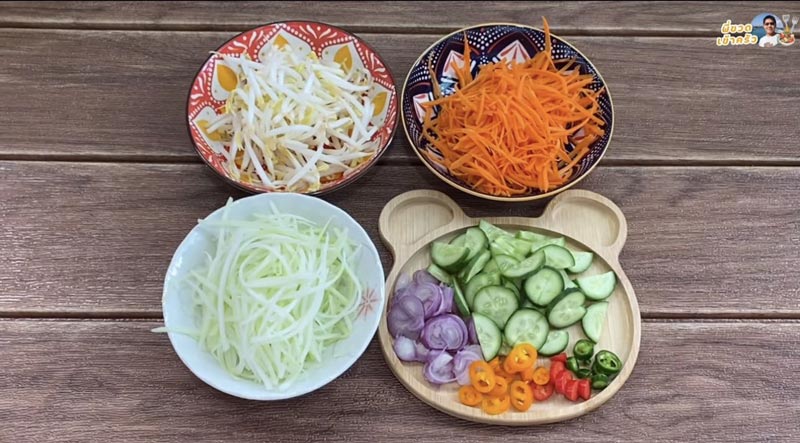ผักดอง