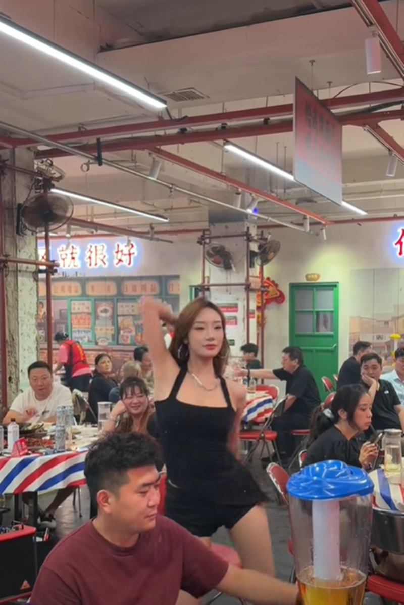 ร้านอาหารโต๊ะจีน