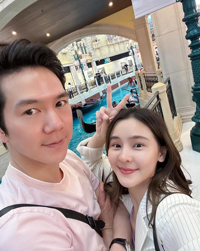 ออม แอมป์