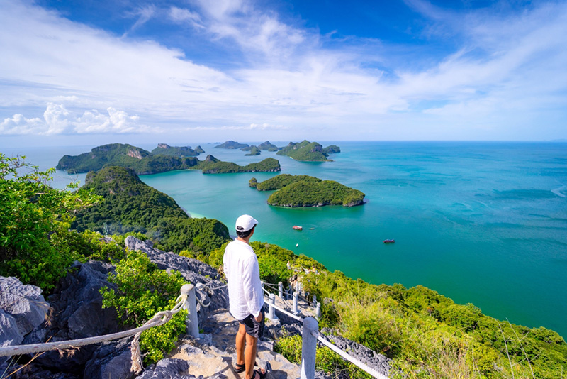 ดำน้ำที่ไหนดี ปี 2568 ? หมู่เกาะอ่างทอง จังหวัดสุราษฎร์ธานี