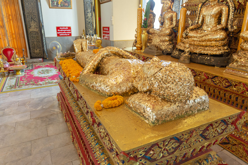 วัดพระนอน