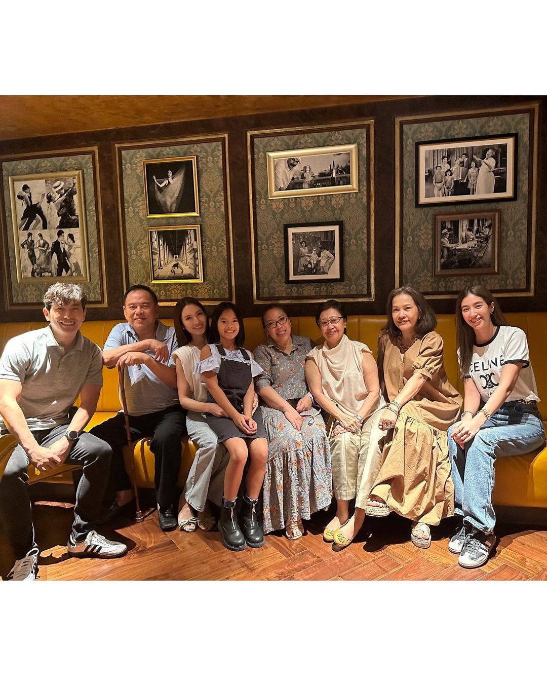 แอฟ ทักษอร