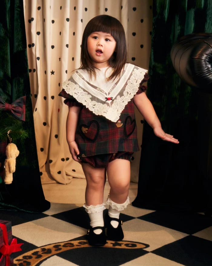 น้องแอบิเกล รับบทนางแบบ