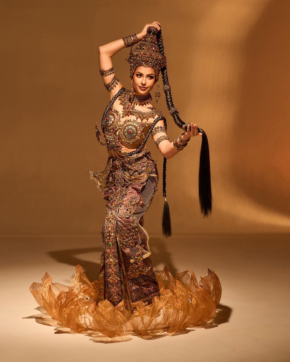 แอนโทเนีย โพซิ้ว