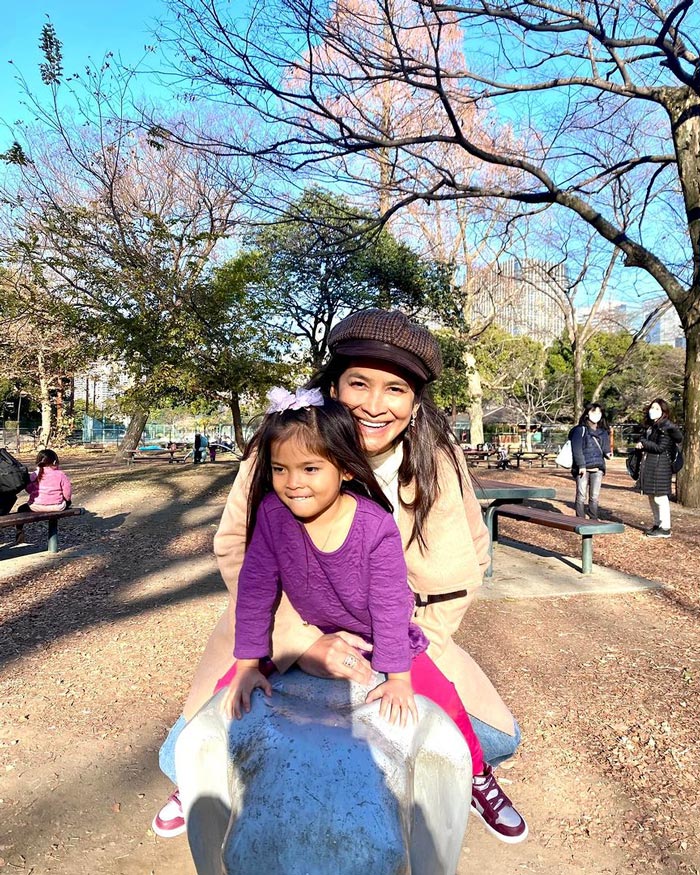 เหน่ง อรศรี น้องมีญ่า