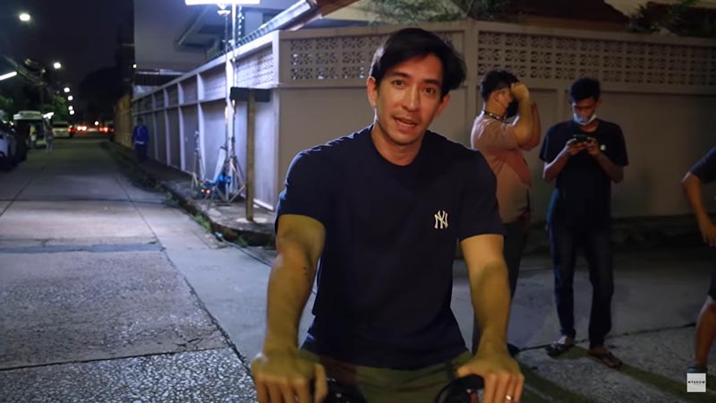 หลุยส์ สก๊อตต์