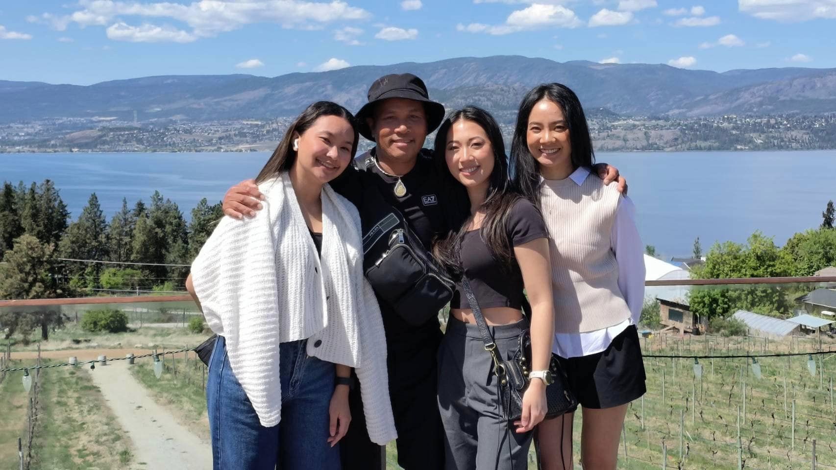 ไมค์ ภิรมย์พร