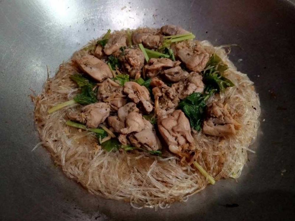 สูตรไก่อบวุ้นเส้น