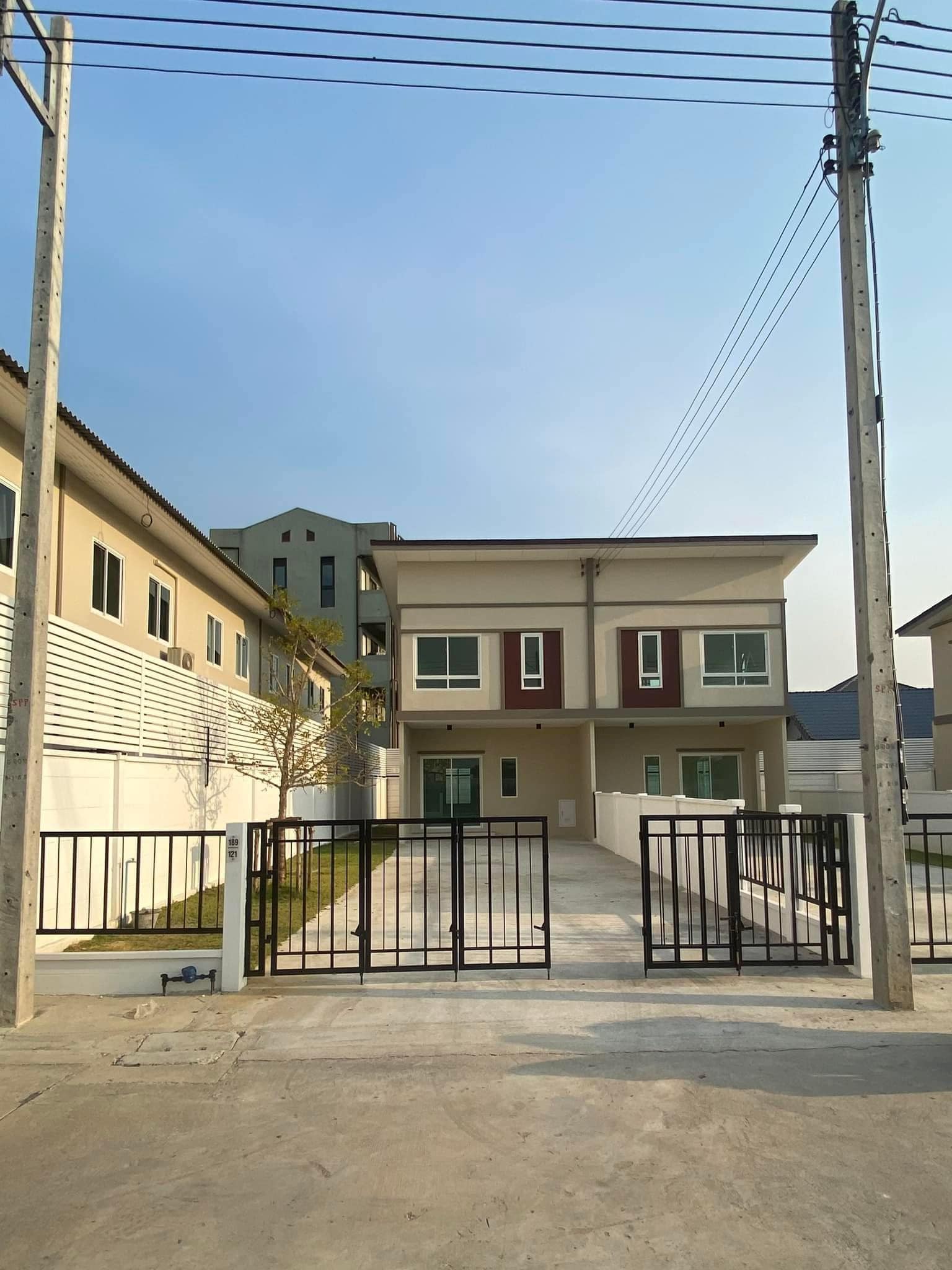 หน้าบ้าน