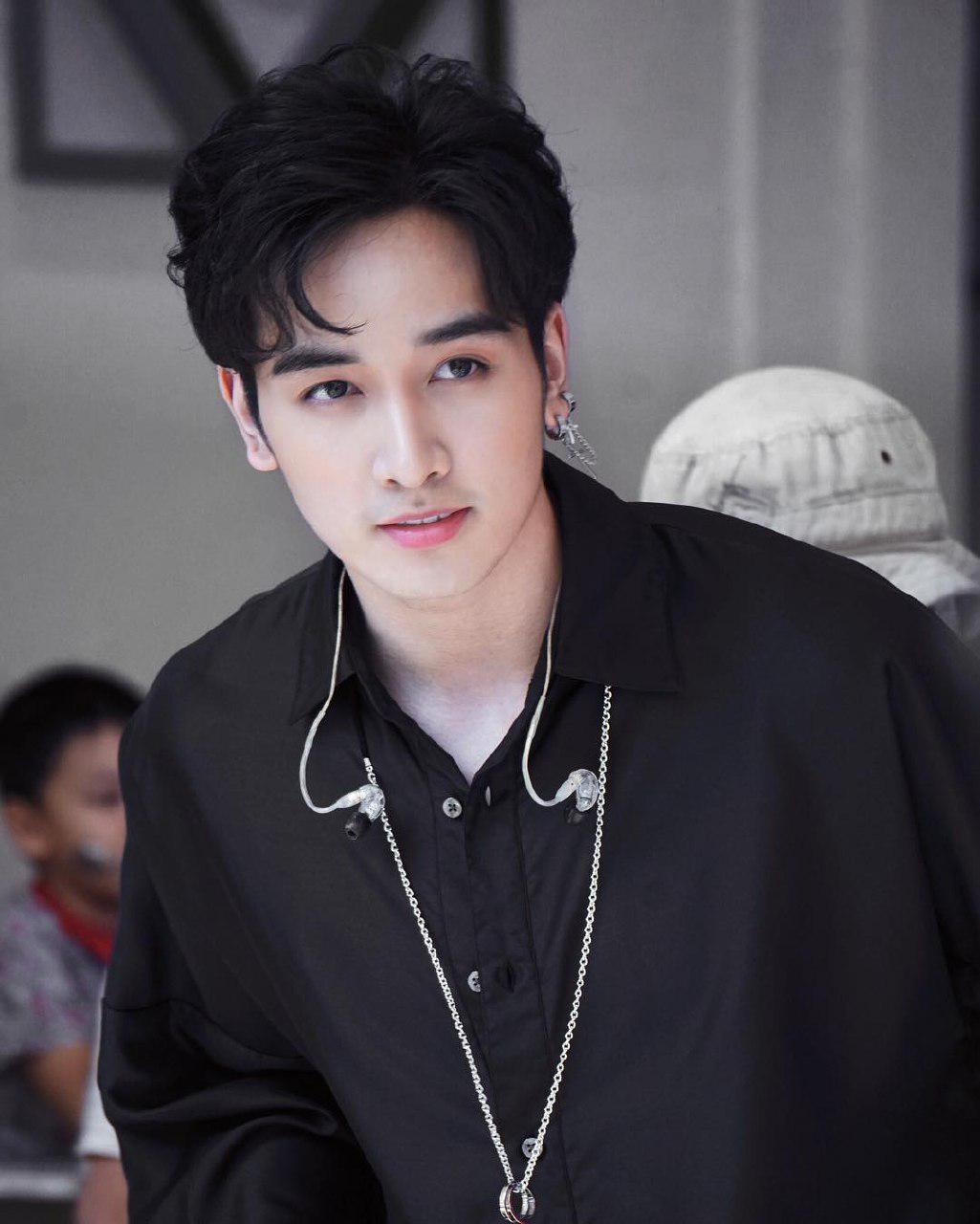 กองทัพ พีค