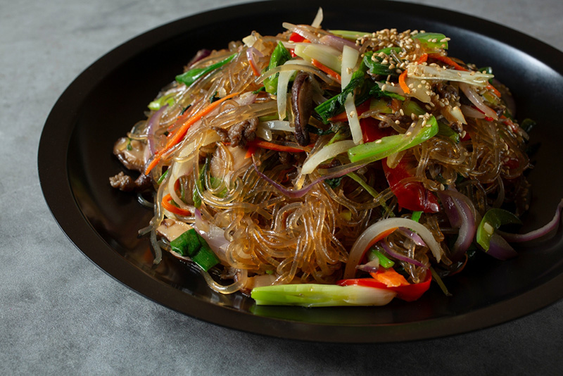 ผัดวุ้นเส้นเกาหลี พันจัน เครื่องเคียงอาหารเกาหลี เมนูอาหารเกาหลี สูตรอาหาร