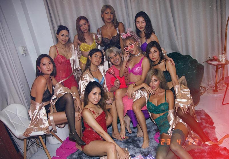 ปาร์ตี้สละโสด เนะ อโณทัย