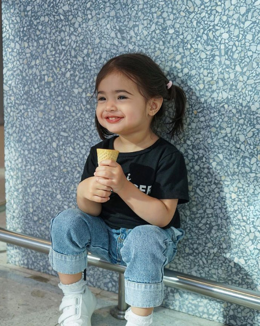 น้องวาเลนติน่า ลูกสาว เอส กันตพงศ์