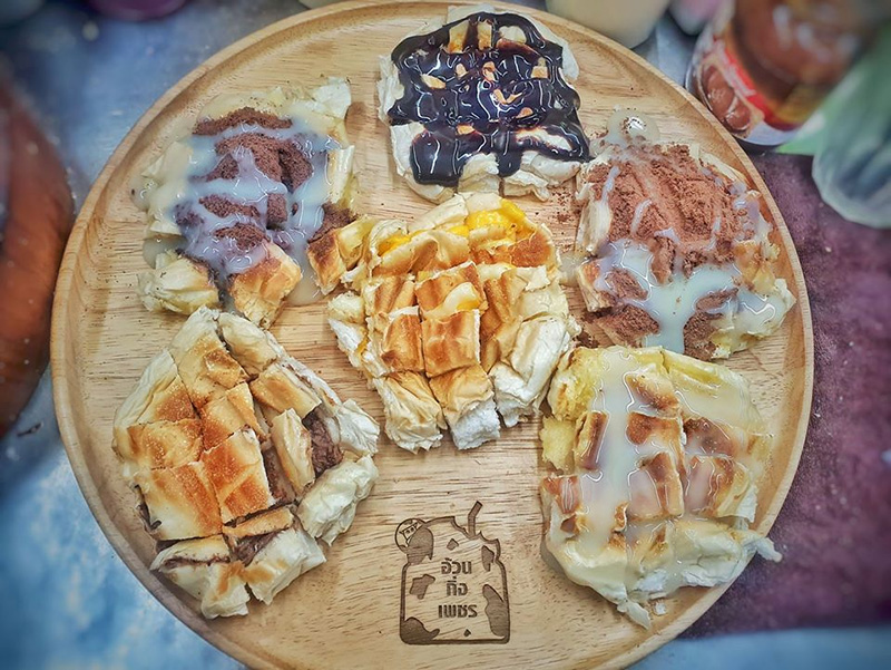 ร้านขนมปังปิ้ง กรุงเทพฯ